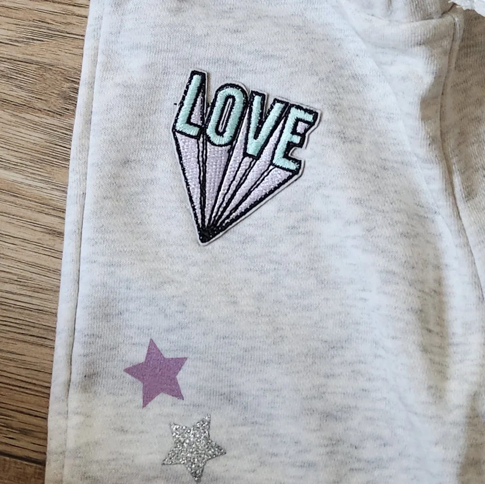 The Children's Place Unicorn/LOVE Sweatshirt/Sweatpants Set Size 18-24 months - Picture 7 of 16